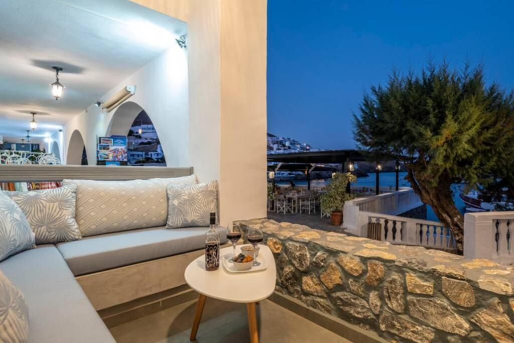 Casa Tholari Al Mare Pera Gyalos Exterior foto